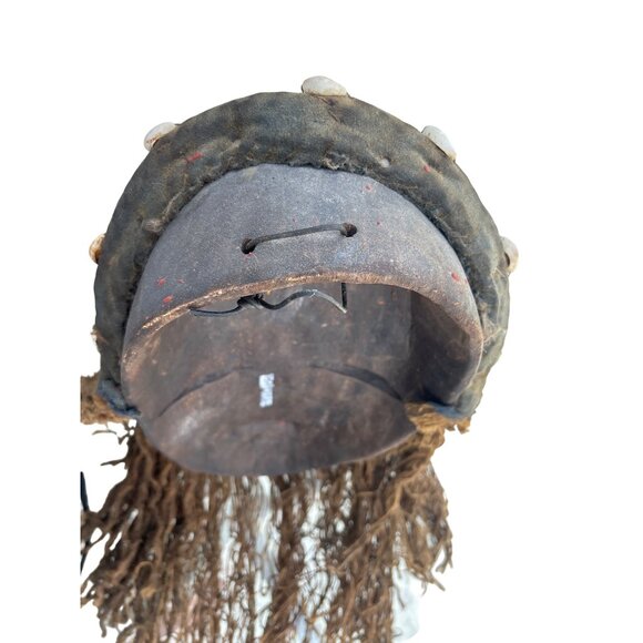 Dan African Tribal Mask With Raffia Hair & Cowrie Shells Decor - Picture 16 of 16